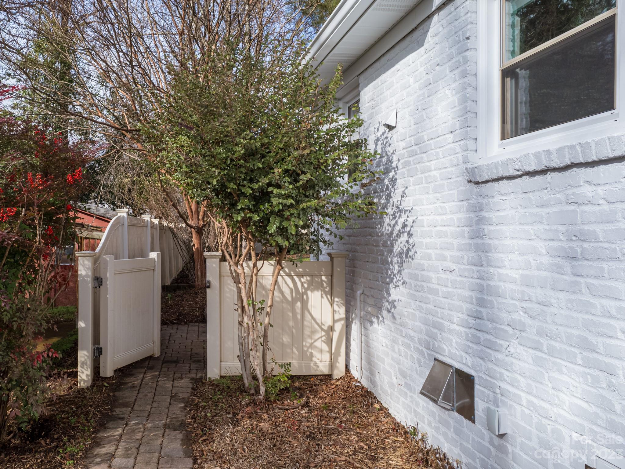 Amity Gardens - Residential