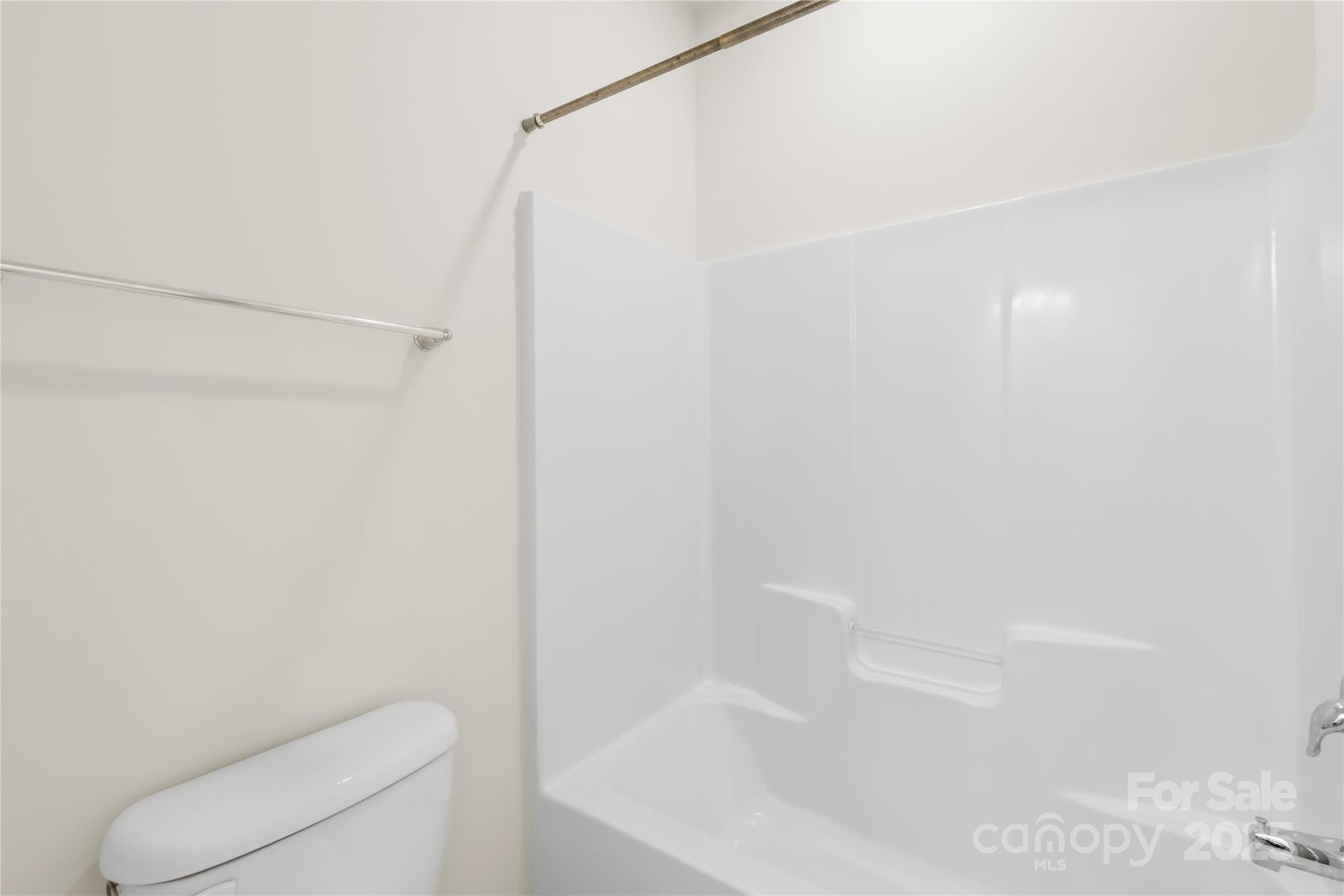 Hawks Creek - Residential