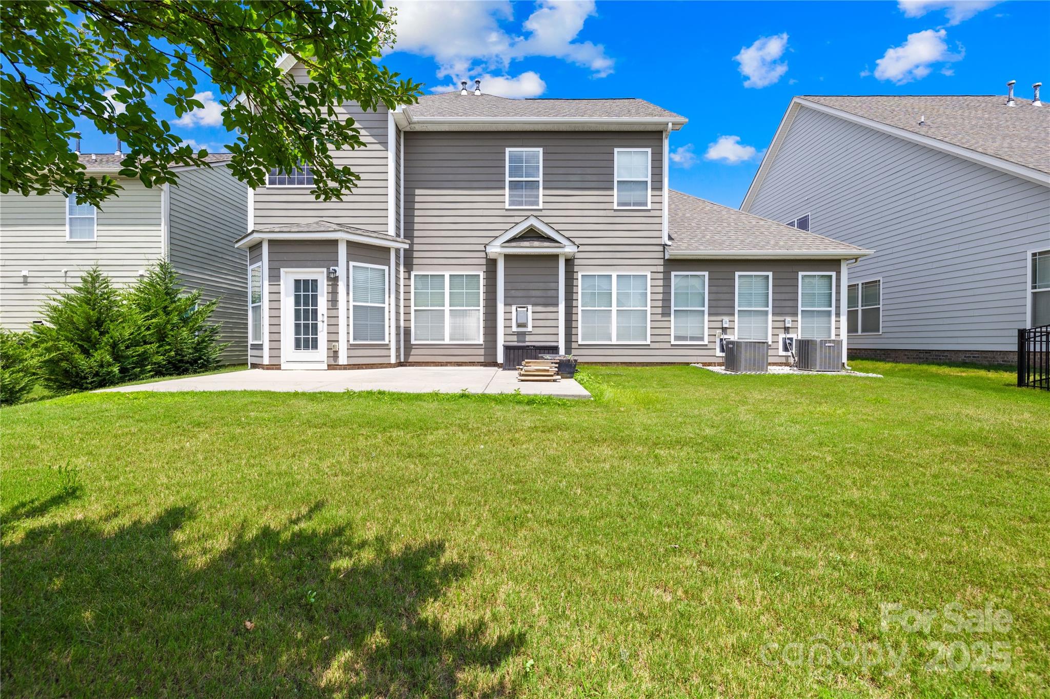 Hawks Creek - Residential