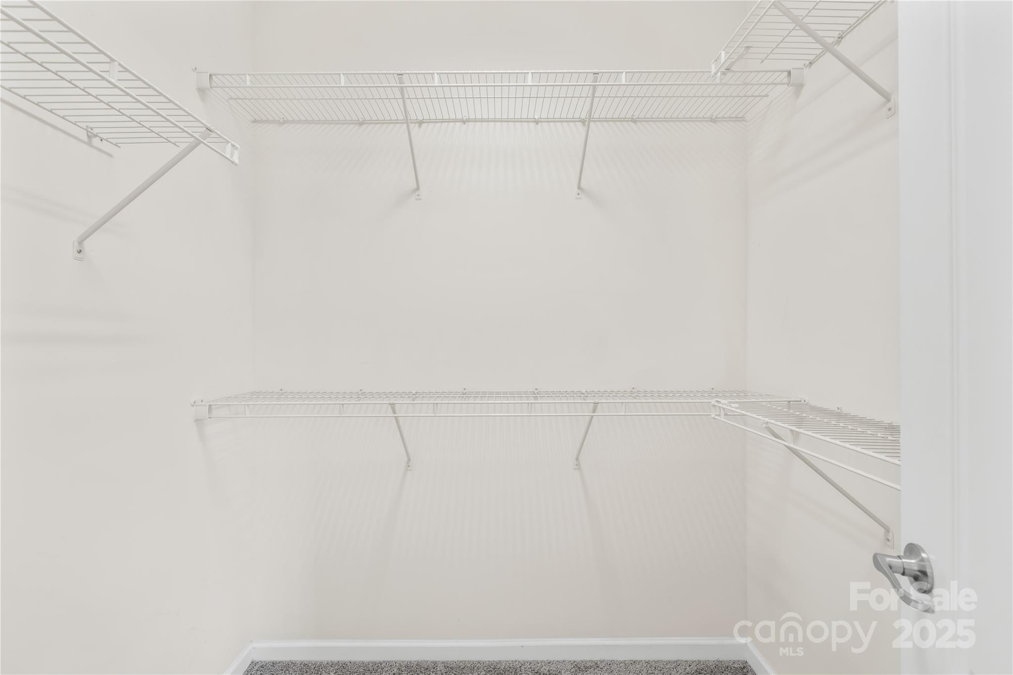 Hawks Creek - Residential