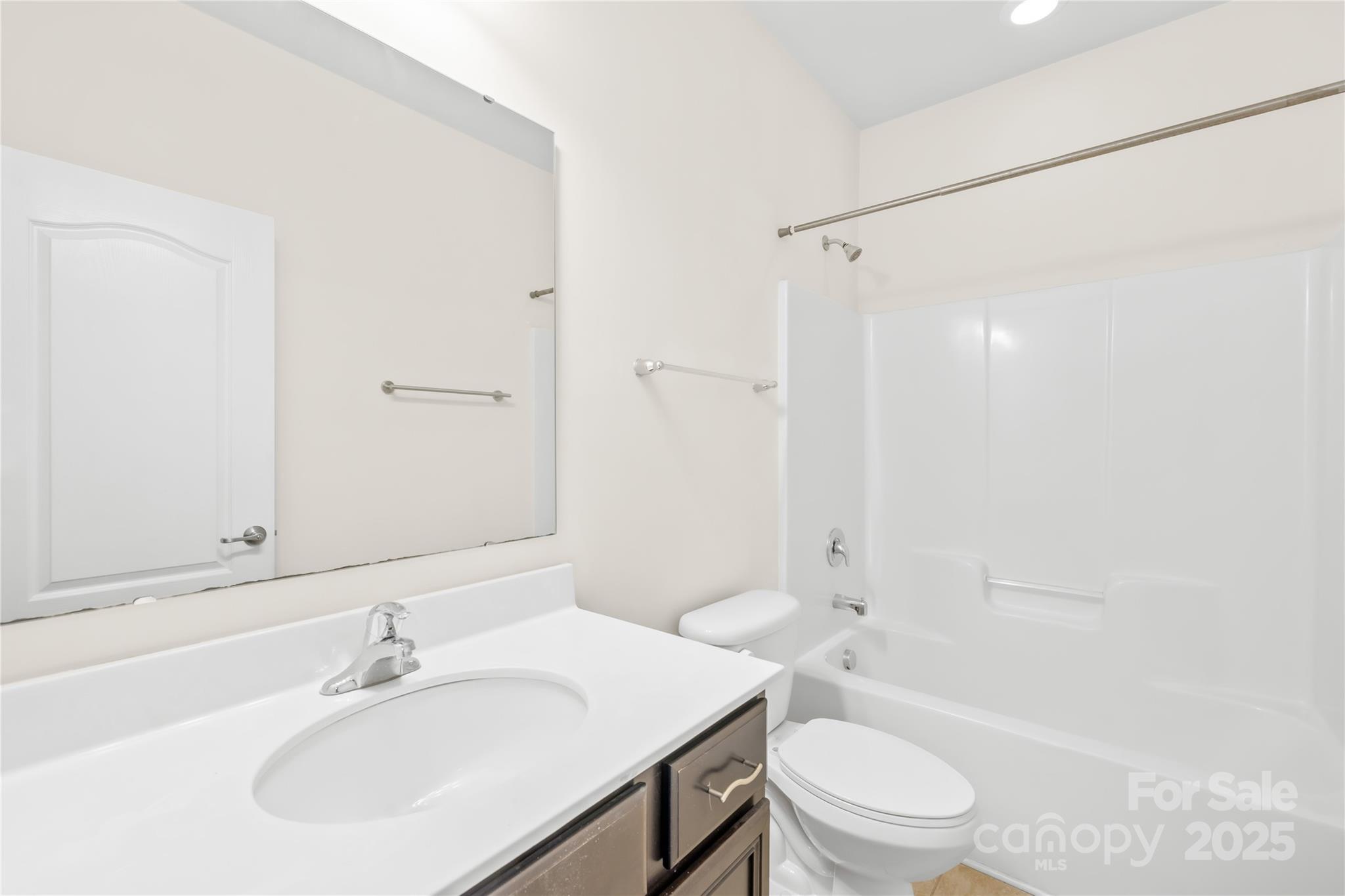 Hawks Creek - Residential