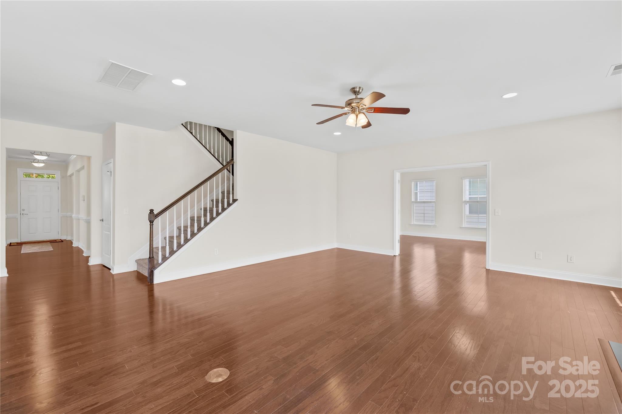 Hawks Creek - Residential