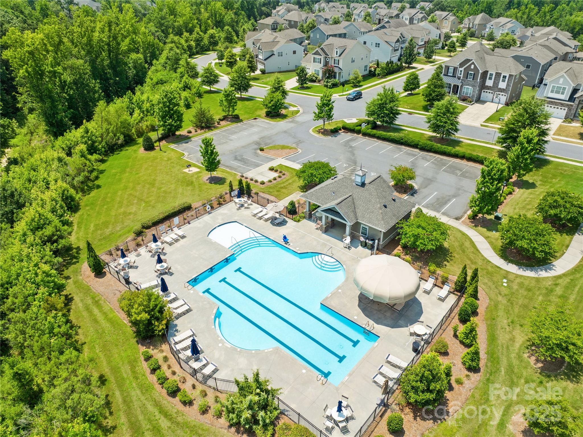 Hawks Creek - Residential