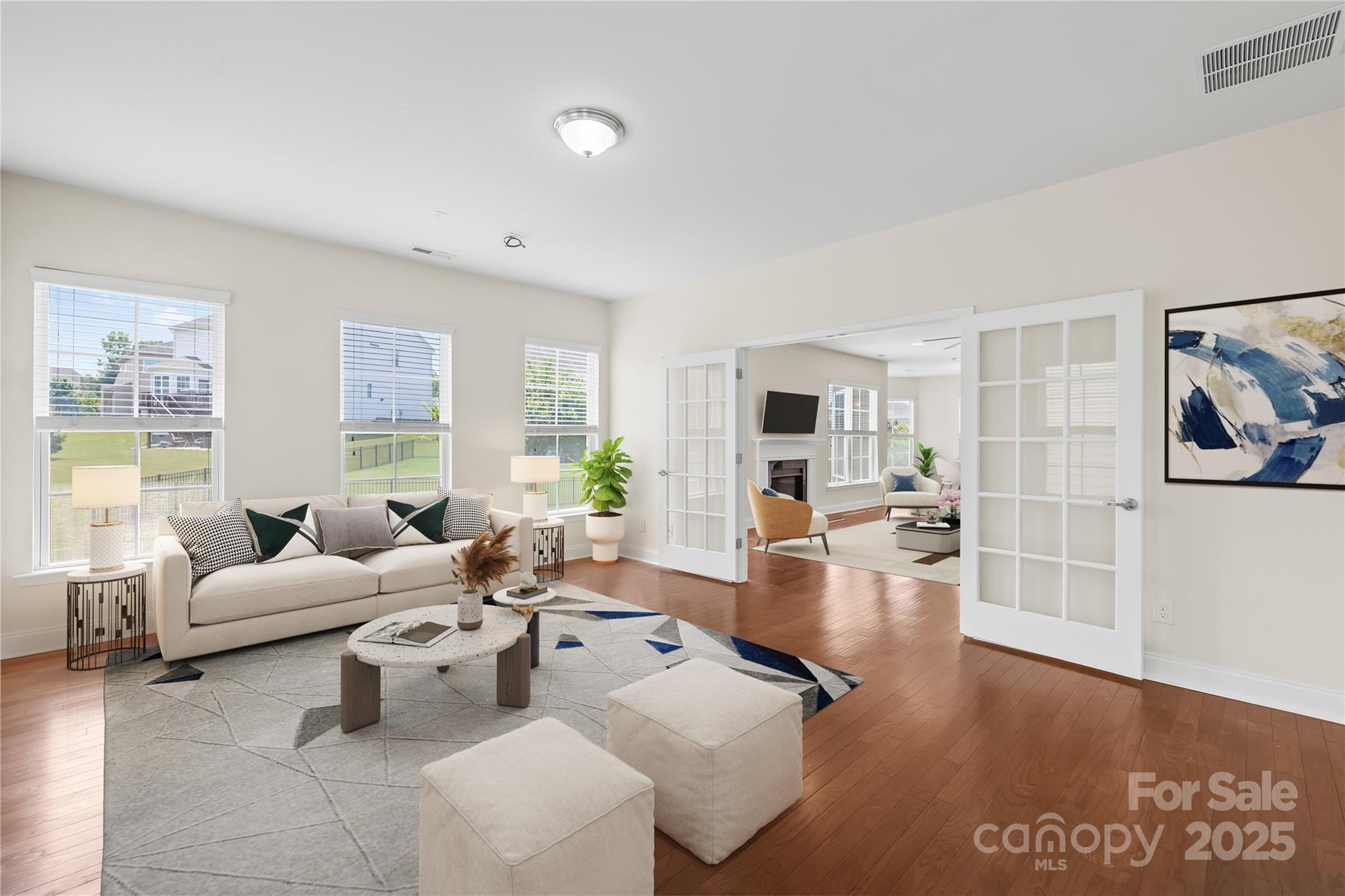 Hawks Creek - Residential