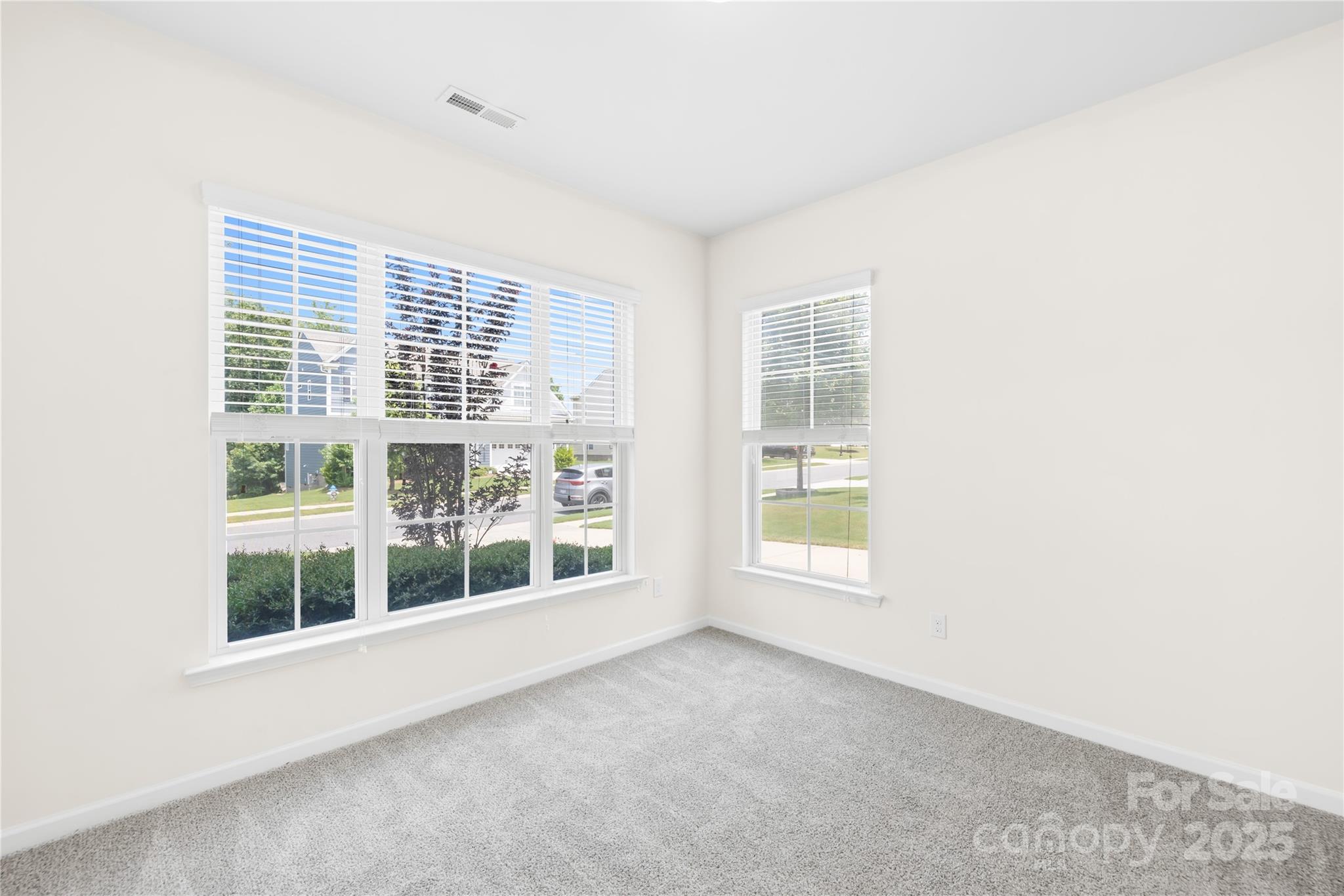 Hawks Creek - Residential