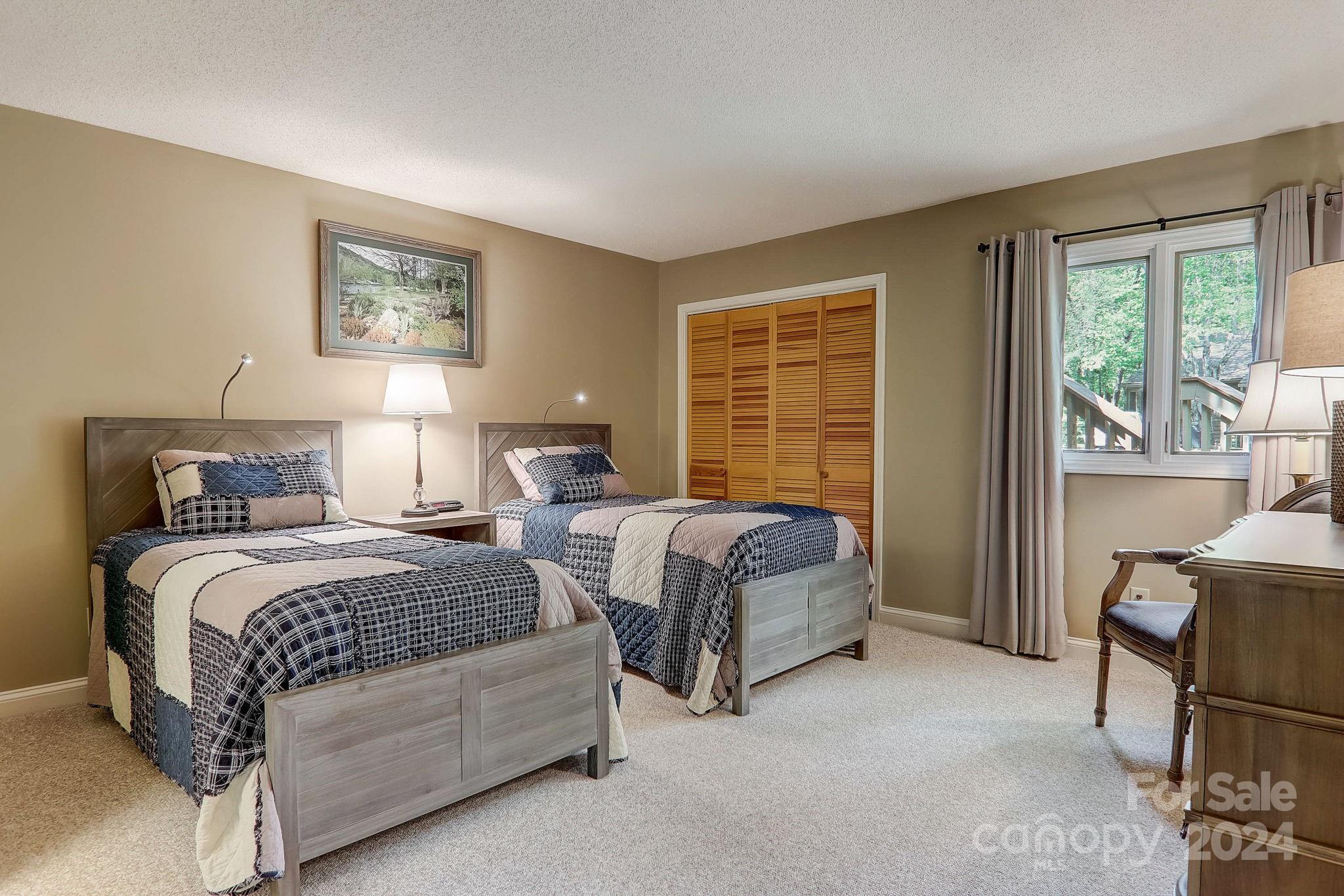 Rumbling Bald on Lake Lure - Residential