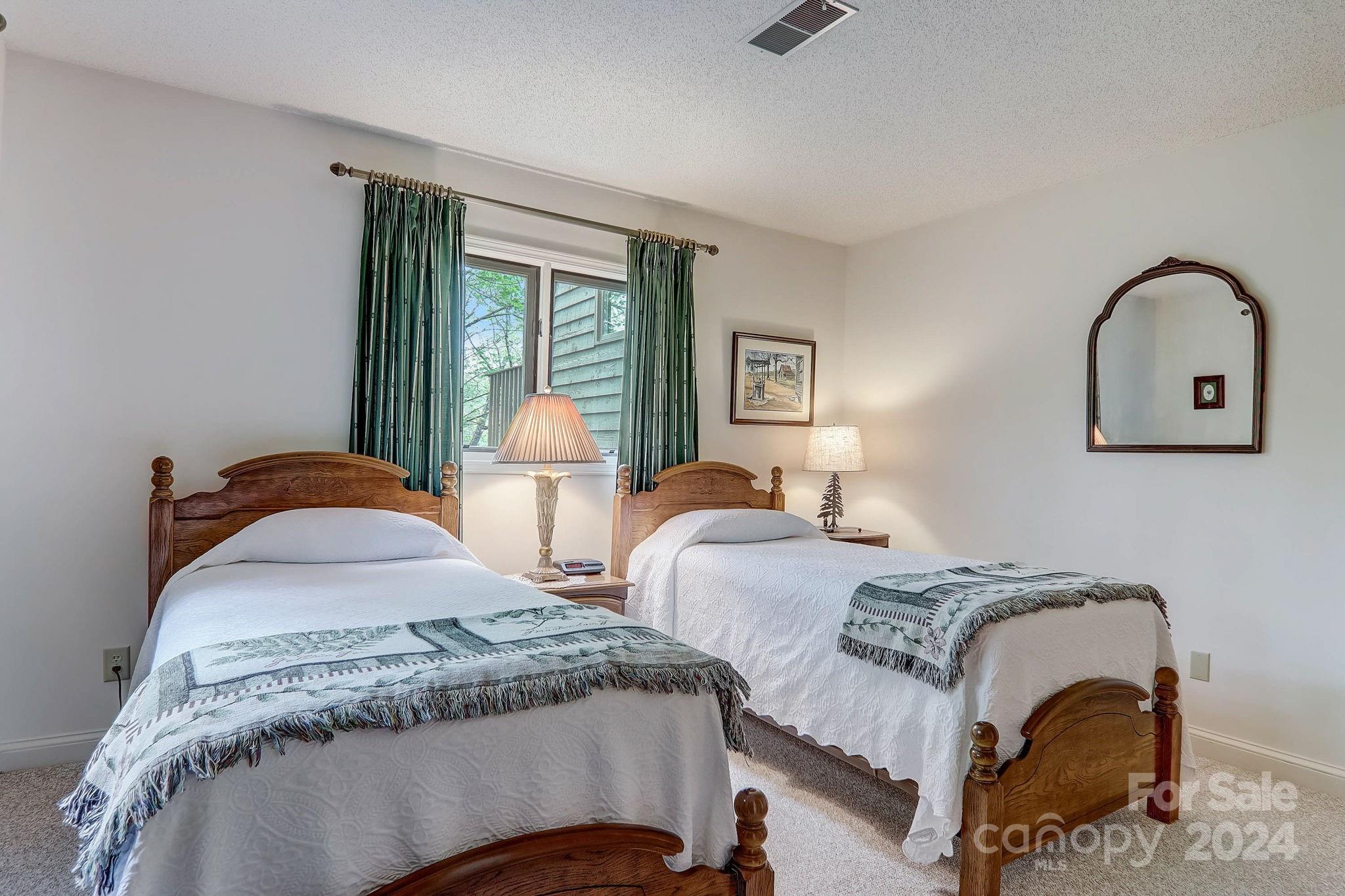 Rumbling Bald on Lake Lure - Residential