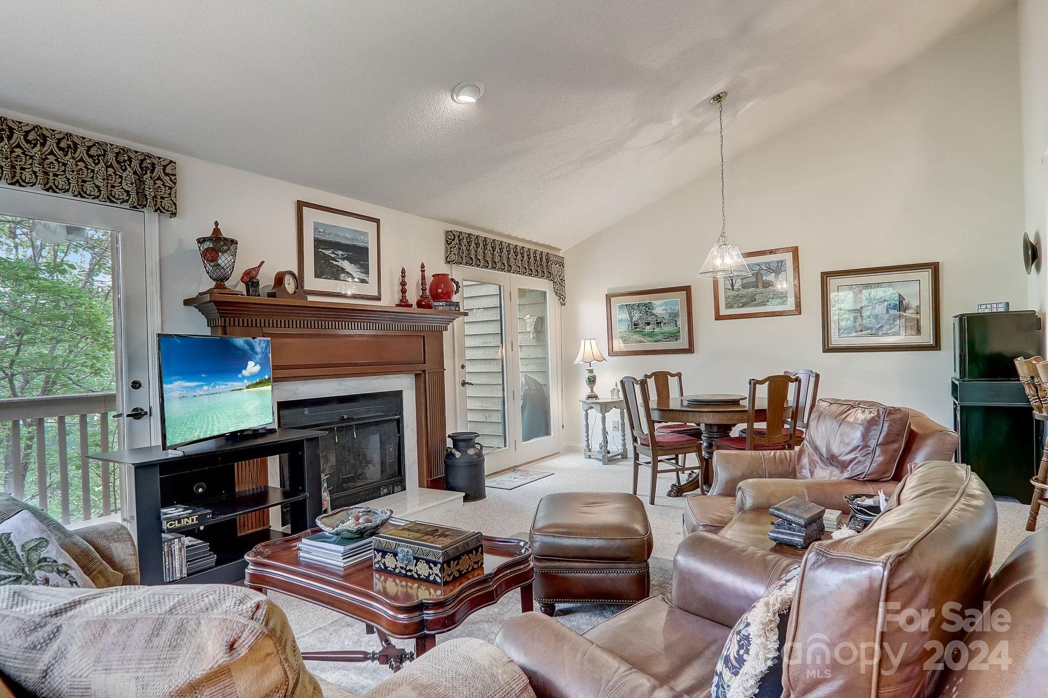 Rumbling Bald on Lake Lure - Residential