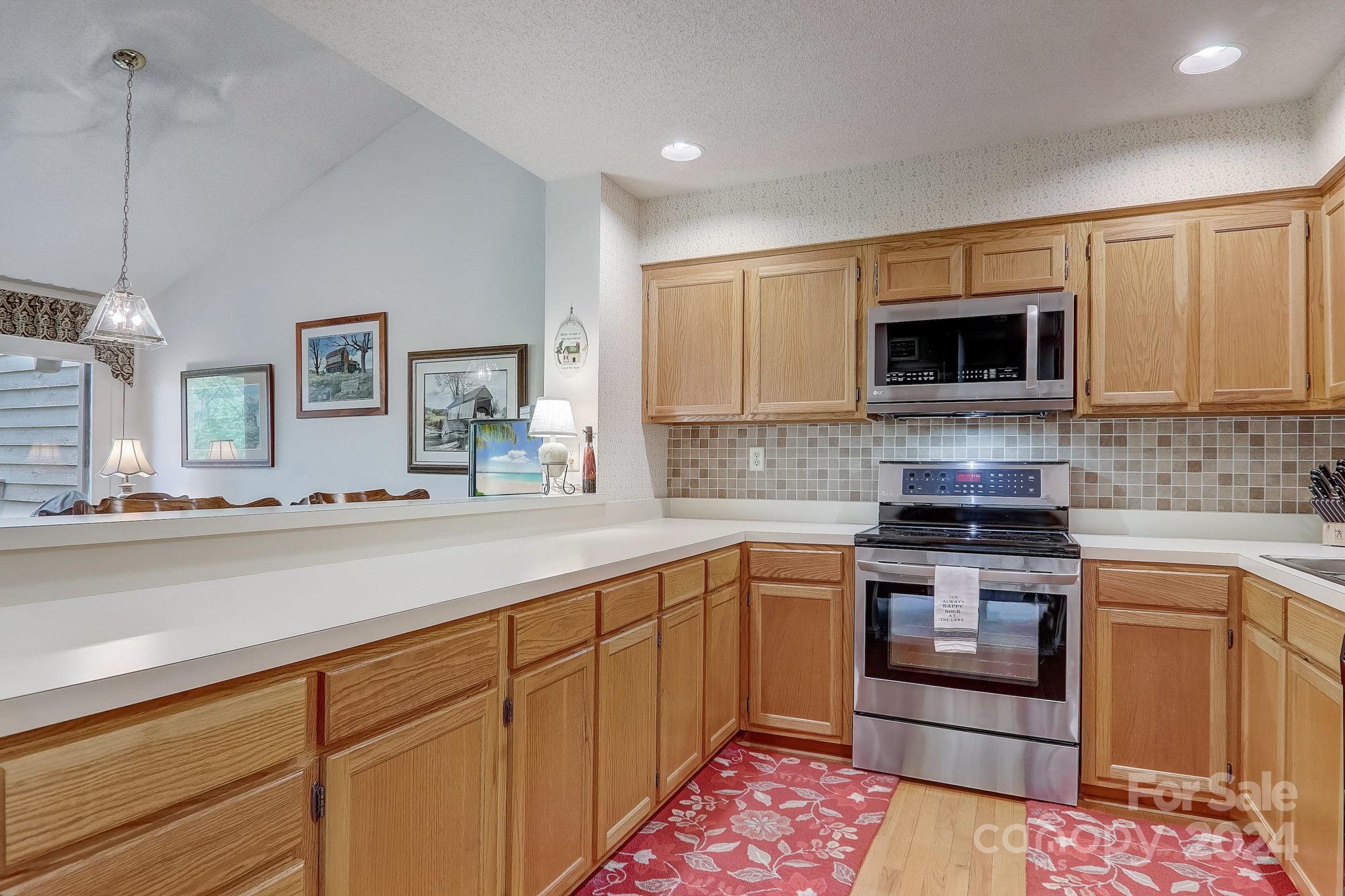 Rumbling Bald on Lake Lure - Residential