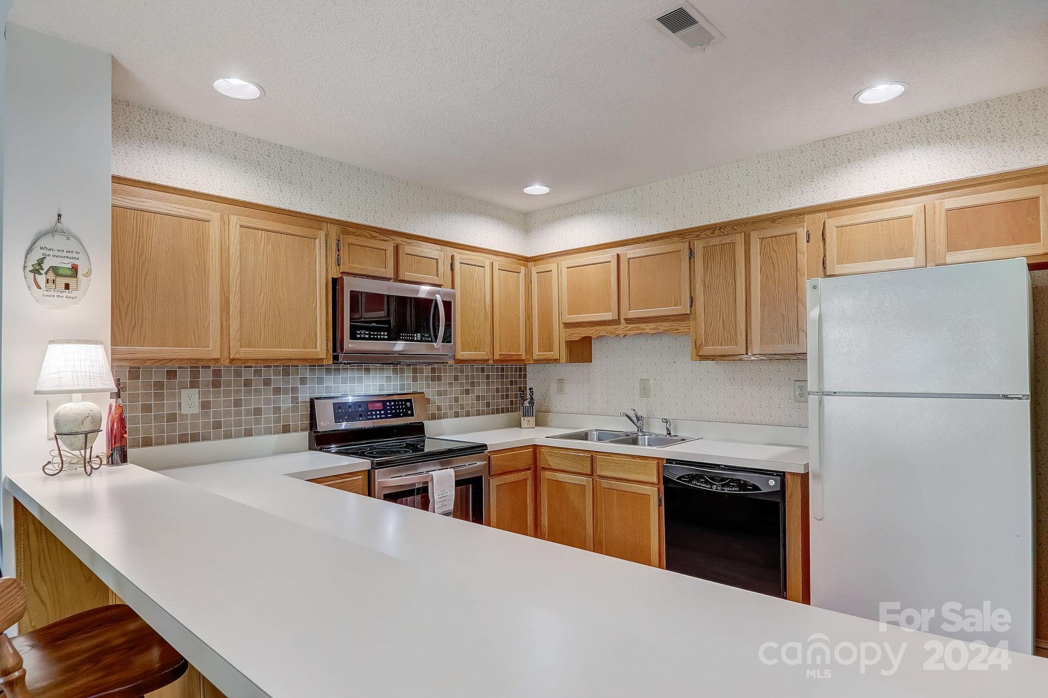 Rumbling Bald on Lake Lure - Residential