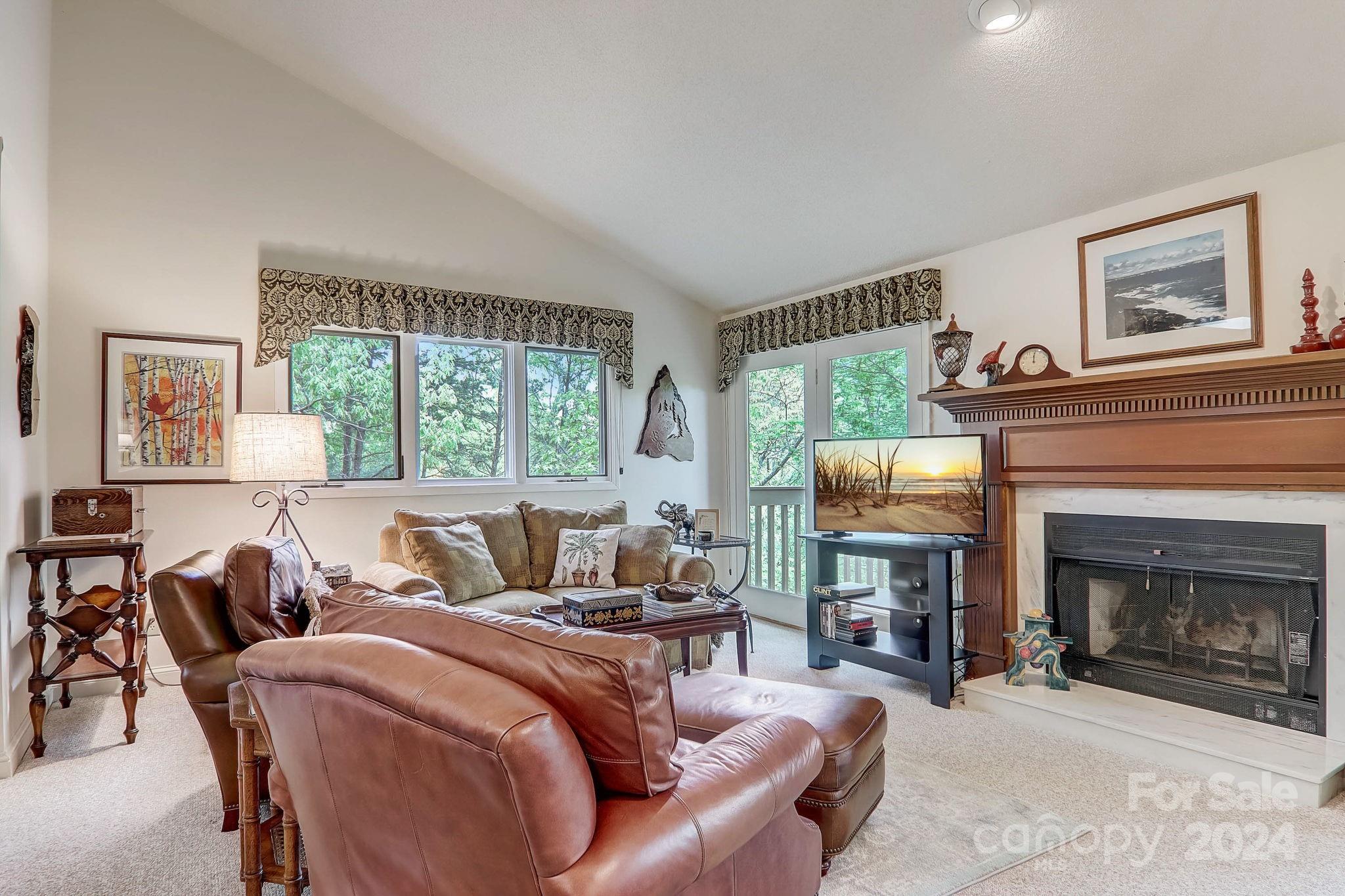 Rumbling Bald on Lake Lure - Residential