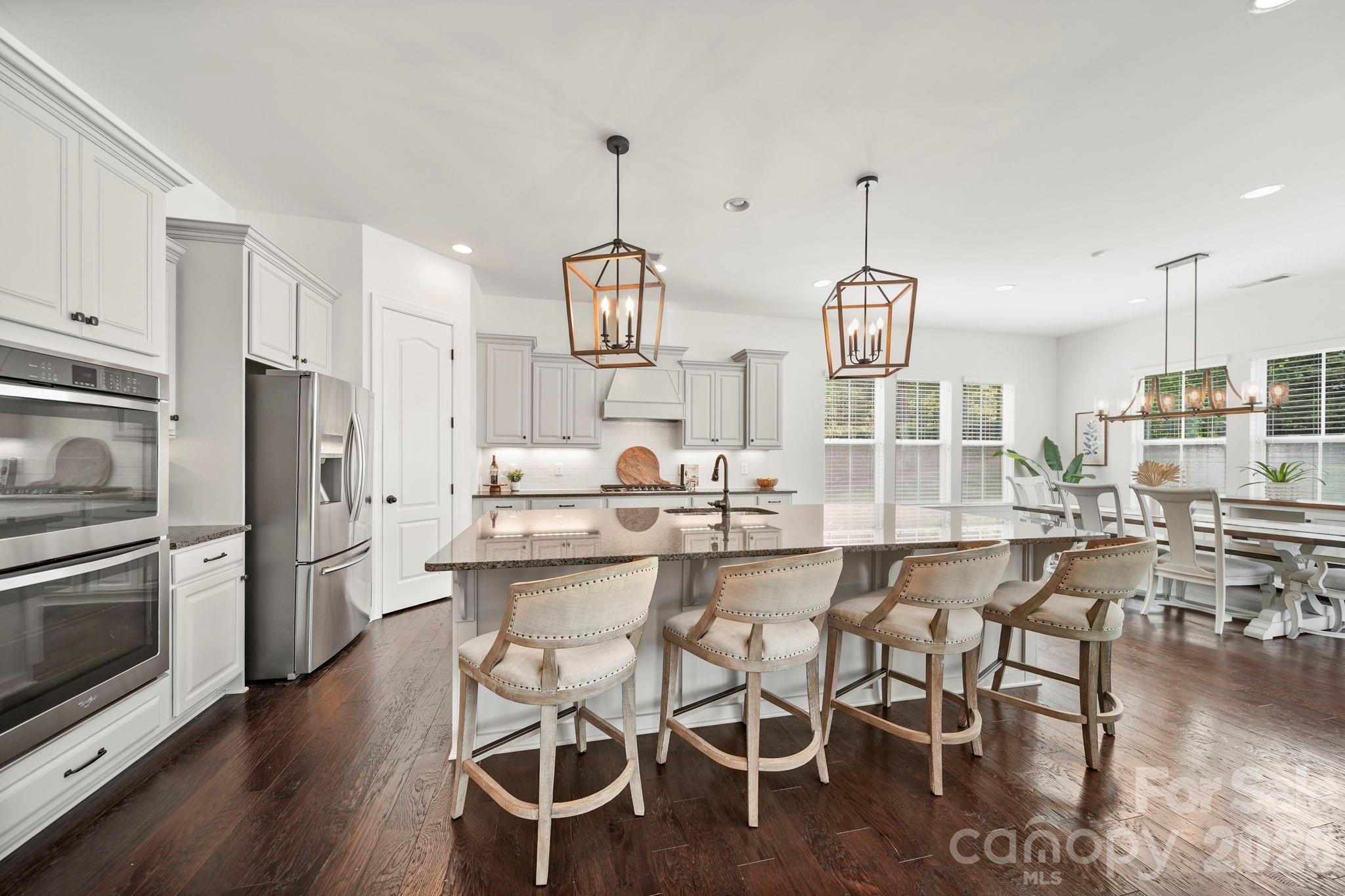 233 Monteray Oaks Circle