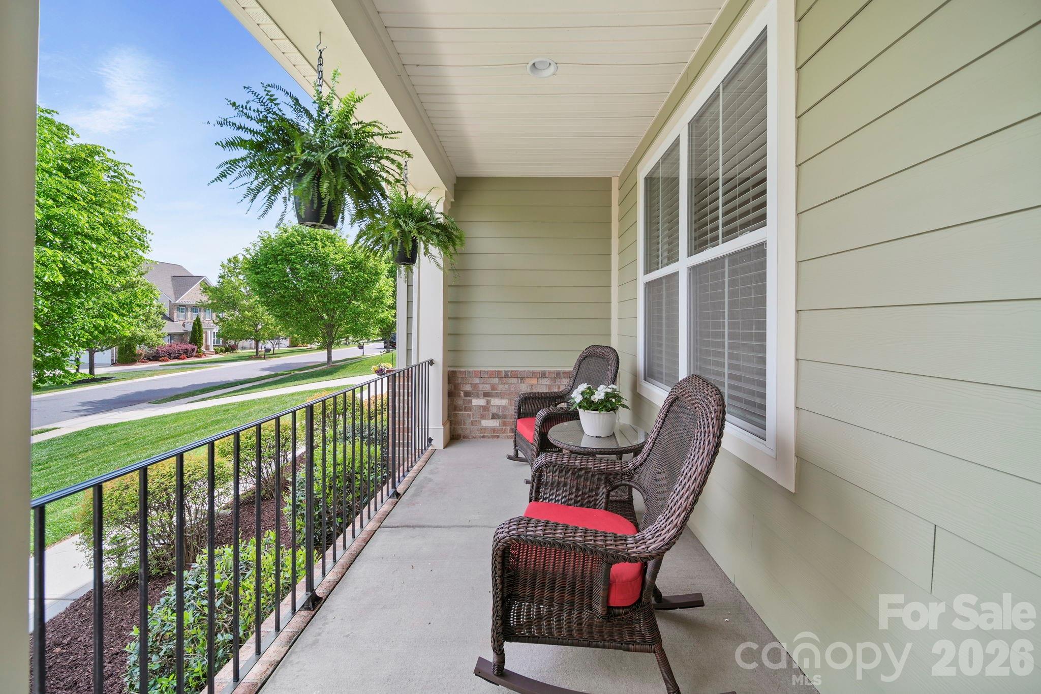 233 Monteray Oaks Circle