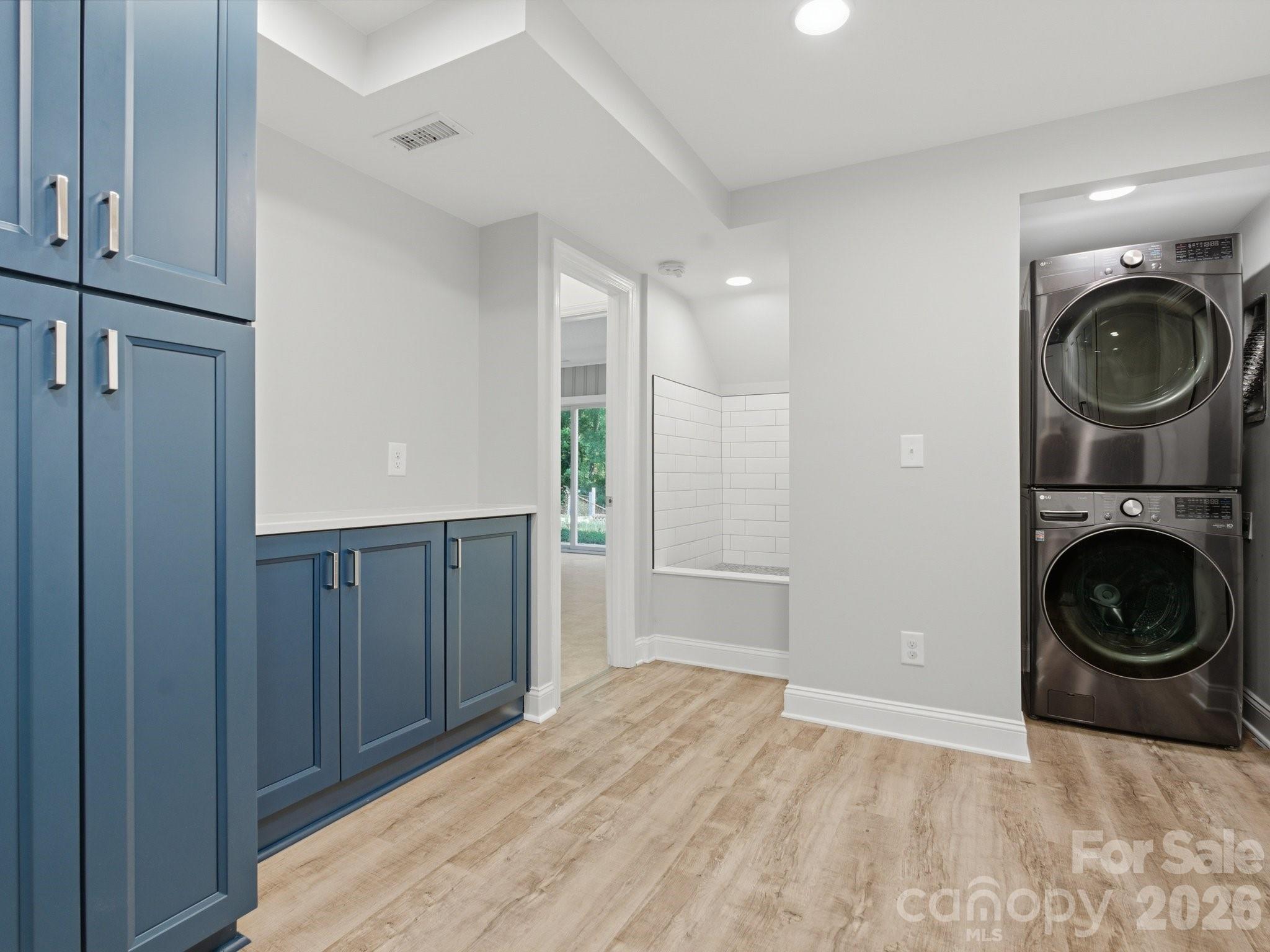 Starmount - Residential