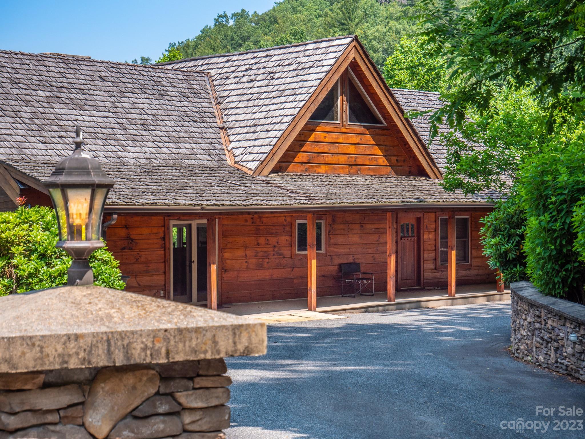 Timber Rock - Residential