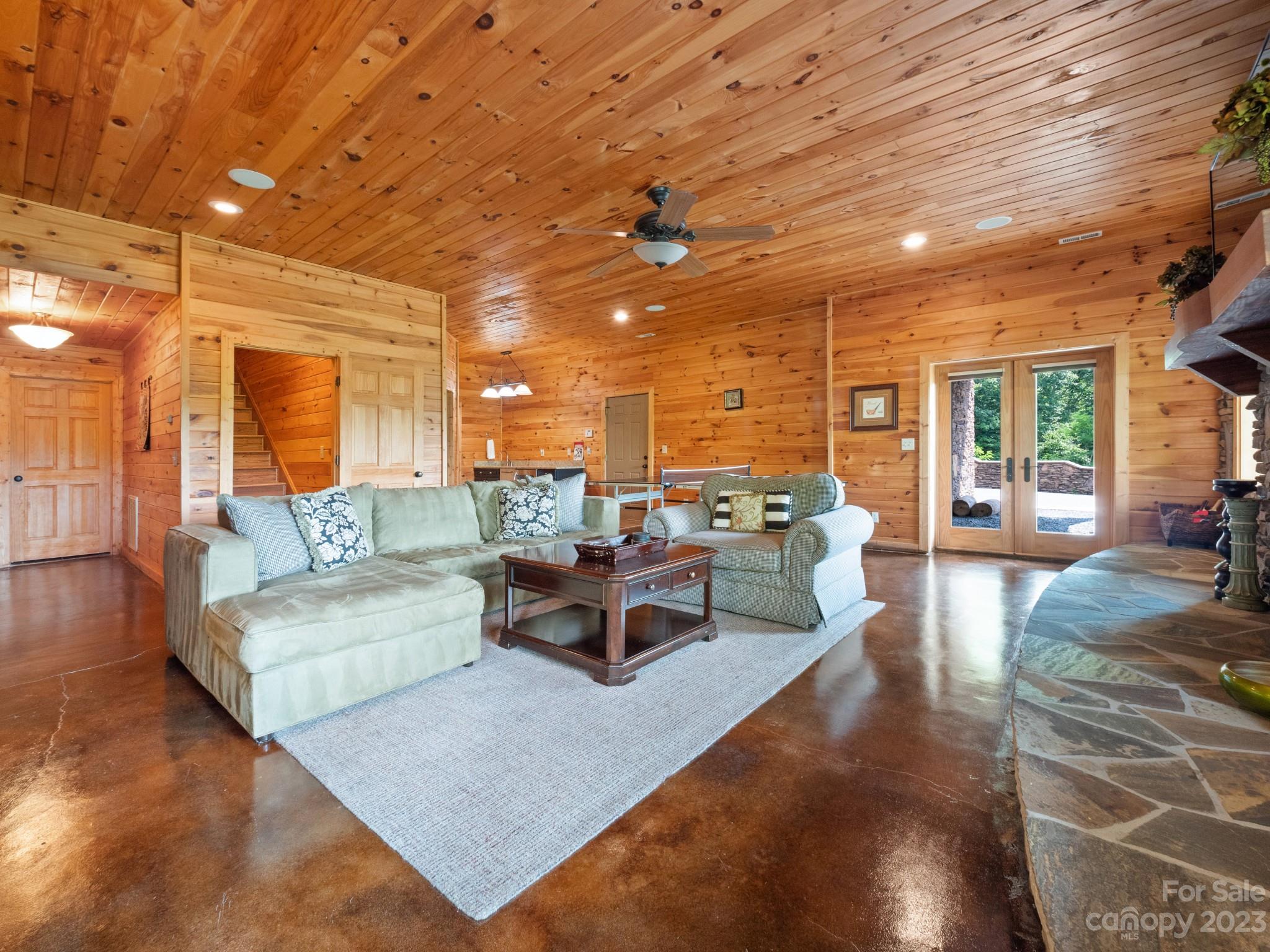 Timber Rock - Residential