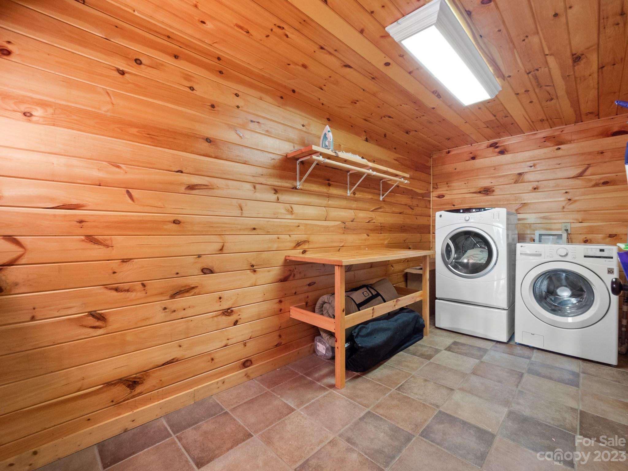 Timber Rock - Residential