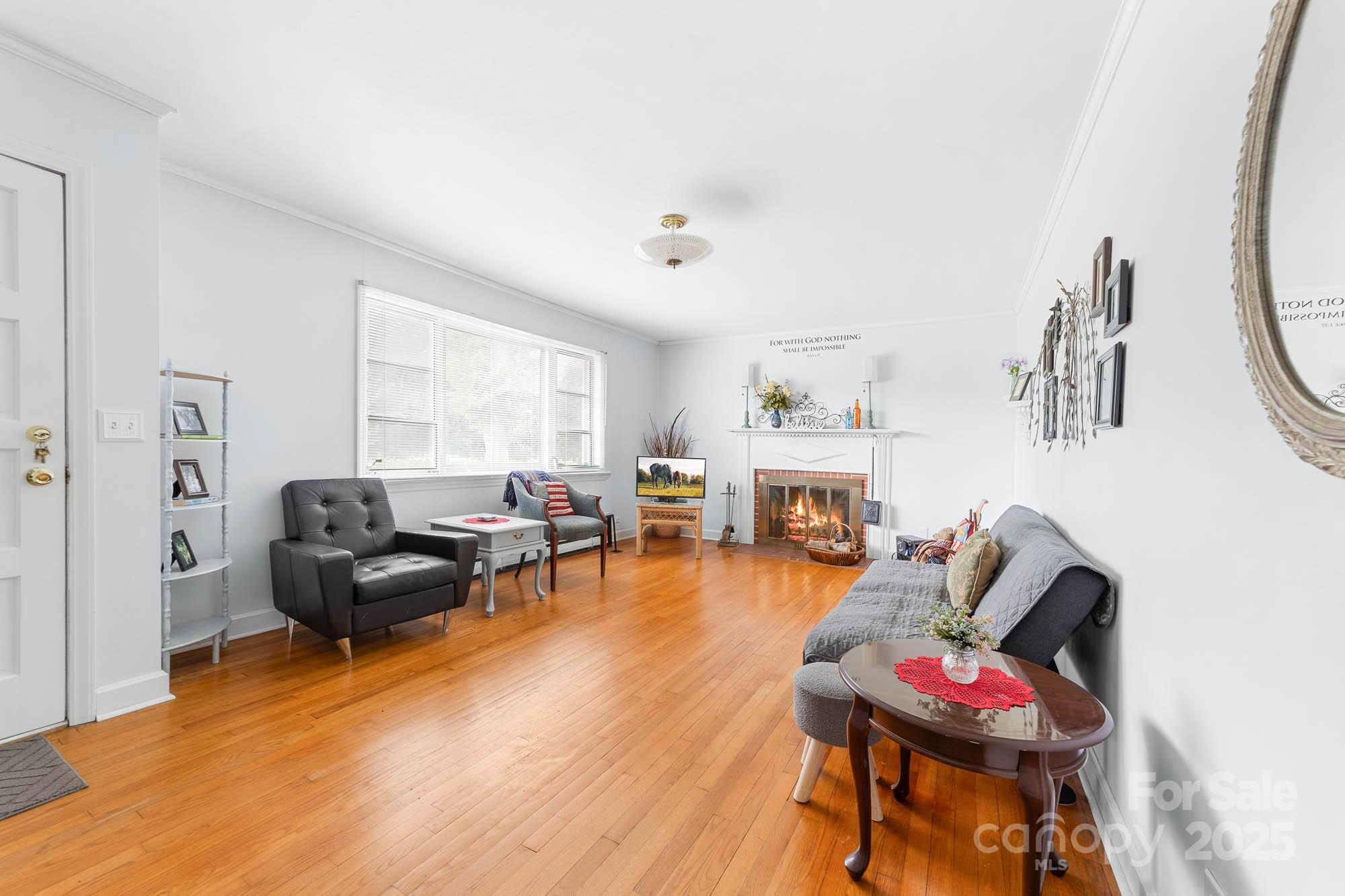 1307 Armstrong Road