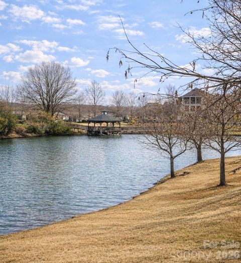 8558 Beaver Creek Drive Charlotte NC 28269