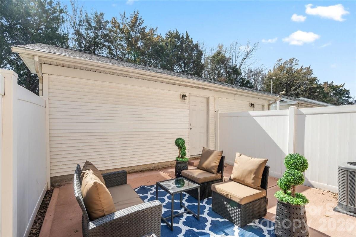 Eastfield at Prosperity Villag - Residential