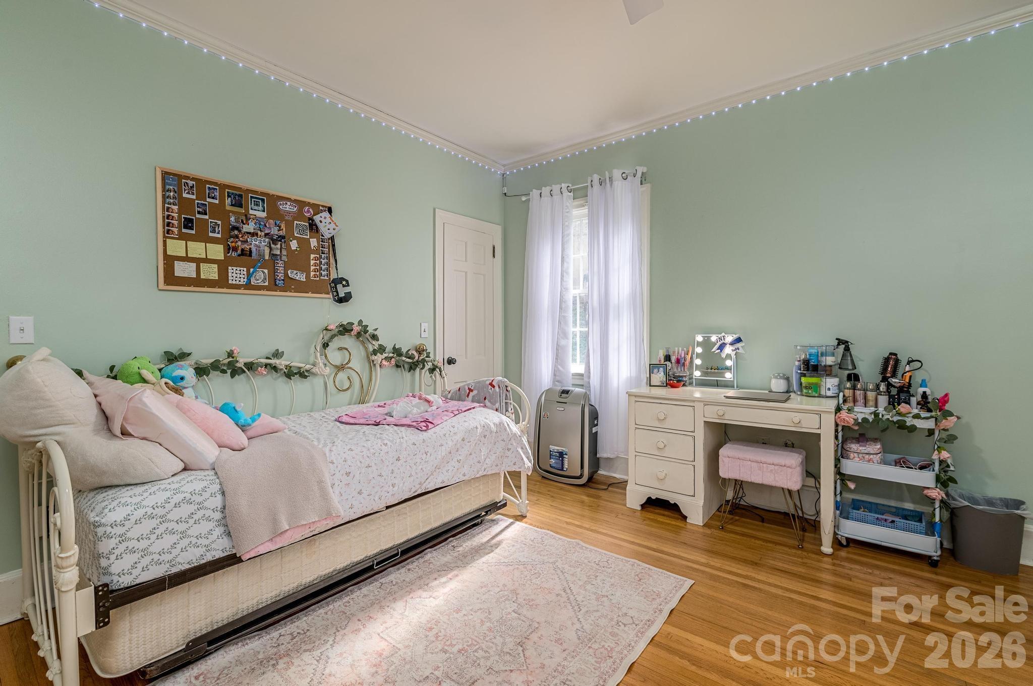 Hillside - Residential