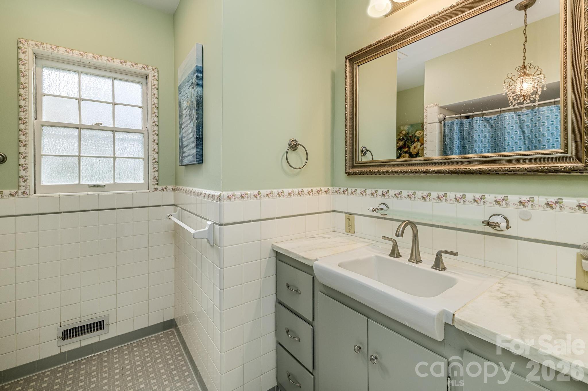 Hillside - Residential