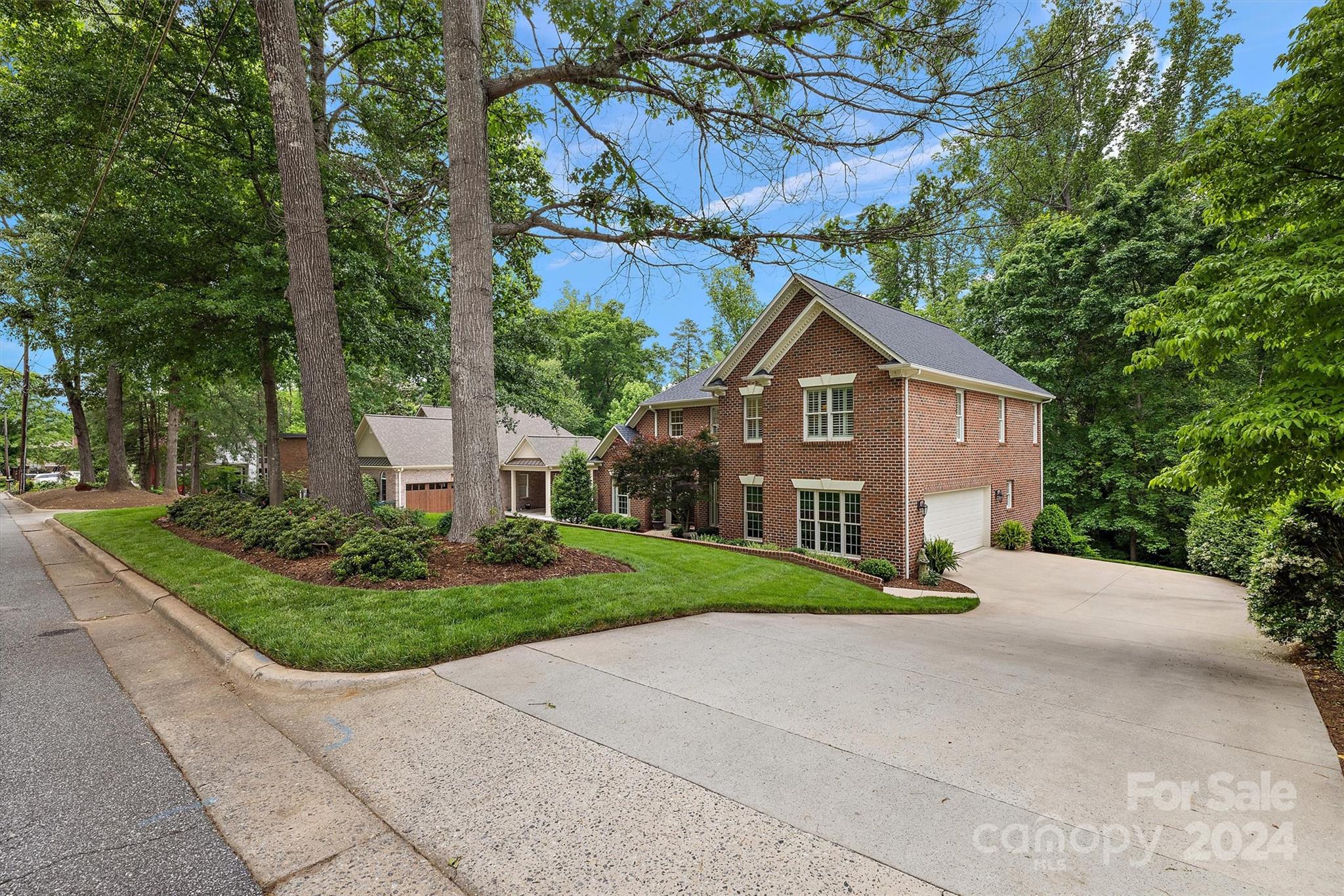 Oakwood Terrace - Residential