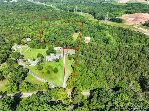 12143 Asbury Chapel Road Huntersville NC 28078