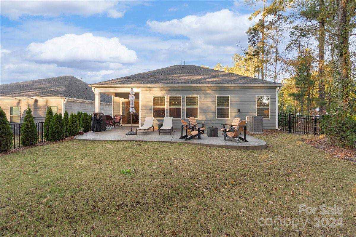 The Vineyards on Lake Wylie - Residential