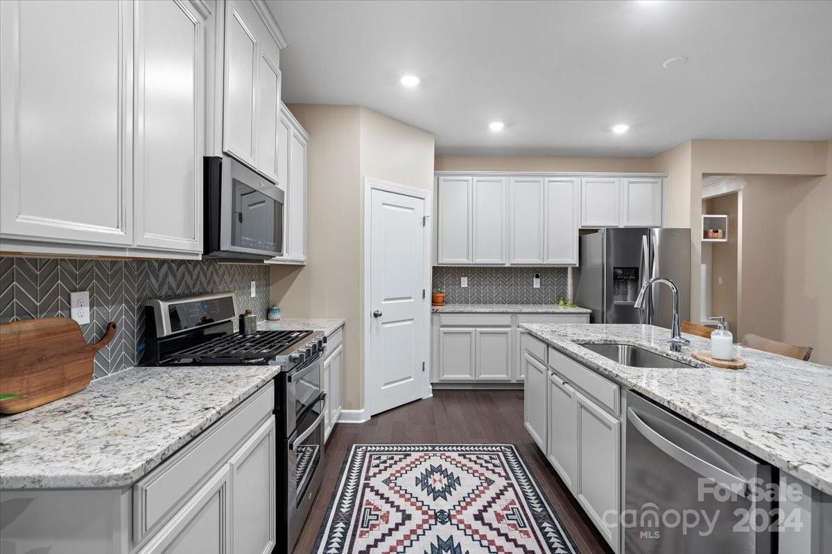 The Vineyards on Lake Wylie - Residential