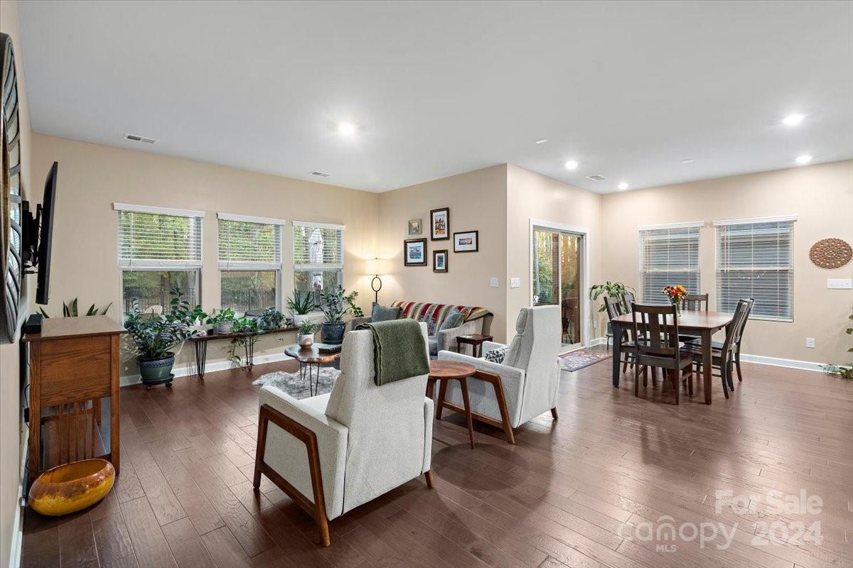 The Vineyards on Lake Wylie - Residential