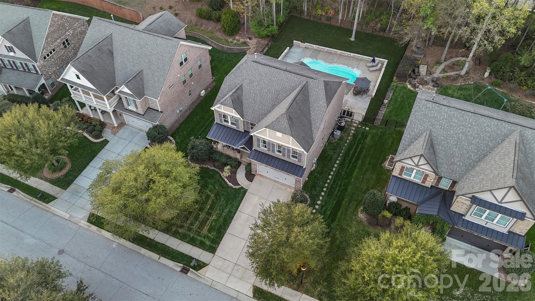 Barber Rock - Residential