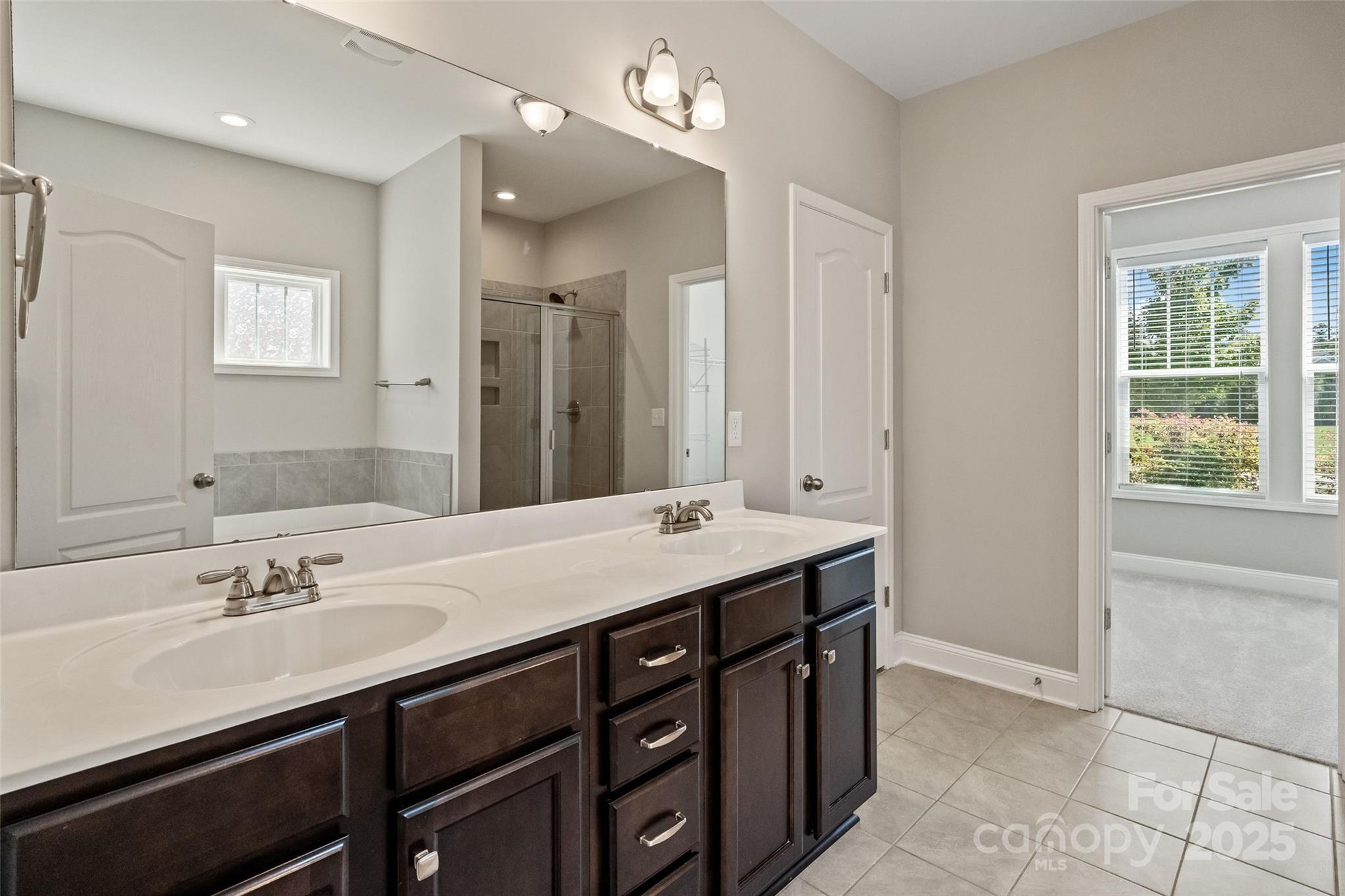 Palm Tree Cove II - Residential