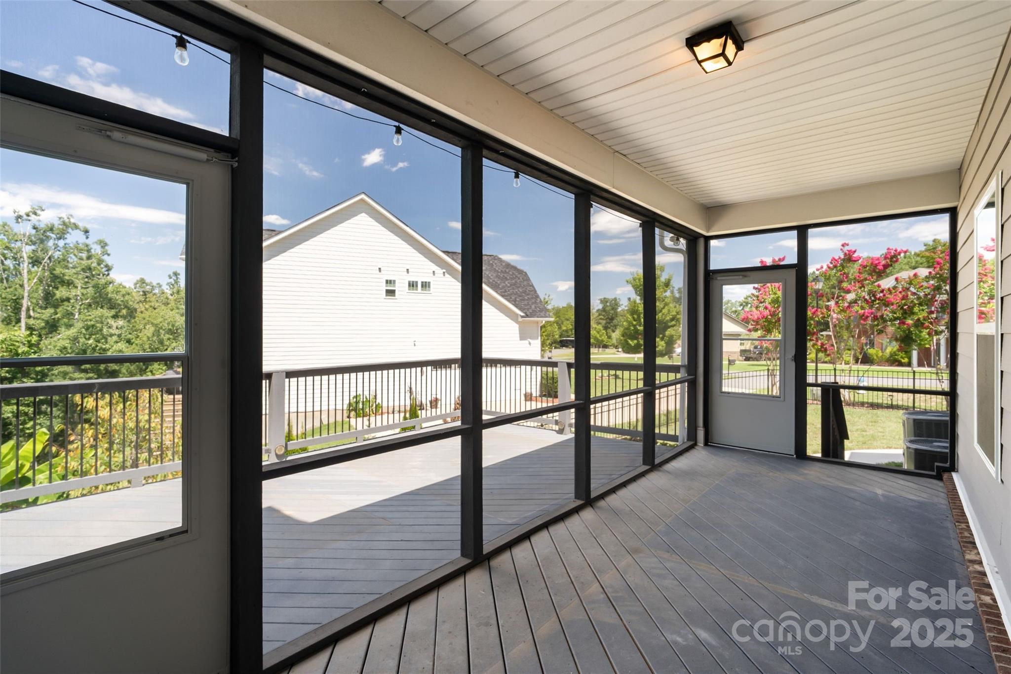 Palm Tree Cove II - Residential