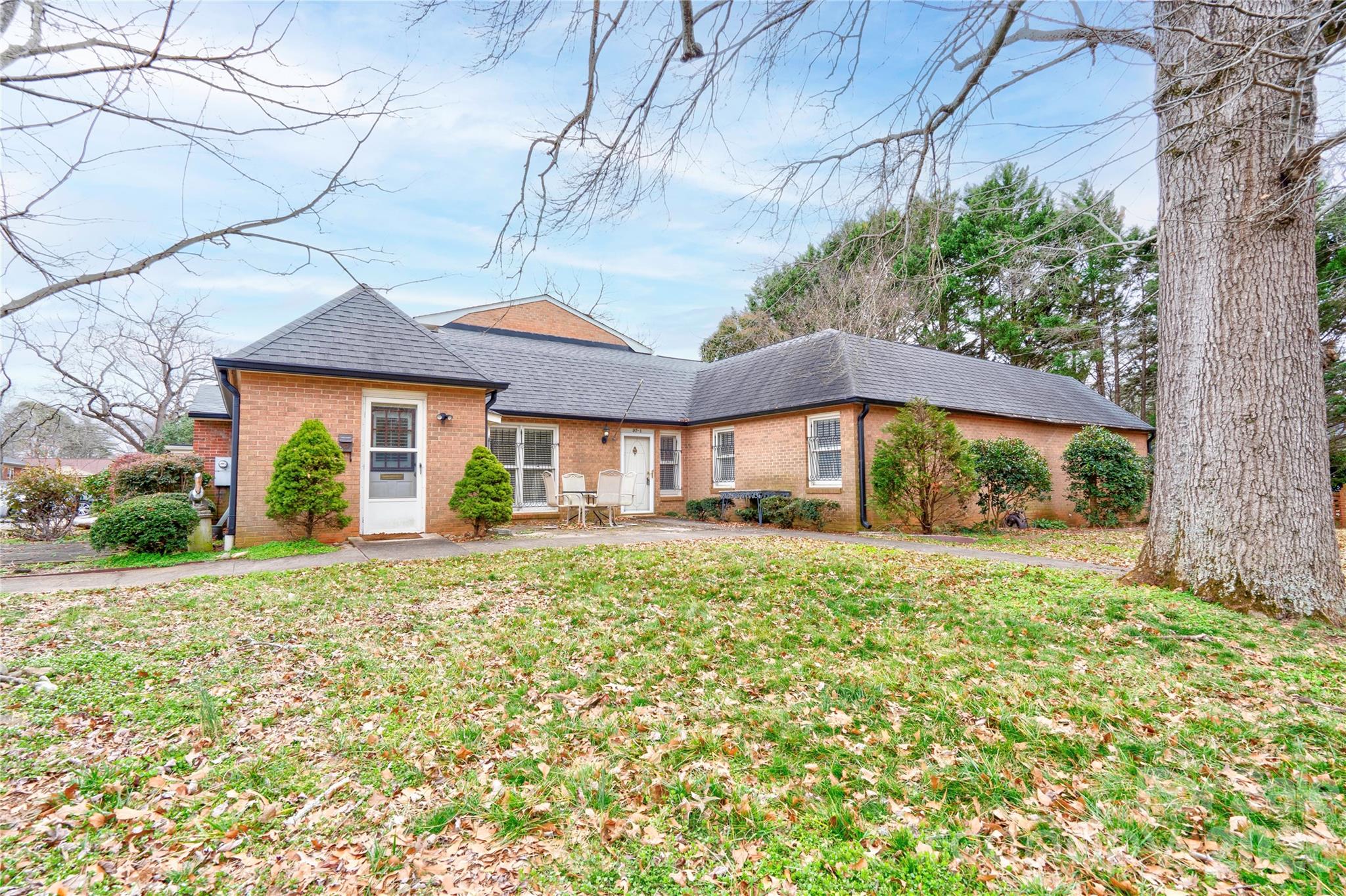 Briarwood Townhouses - Residential