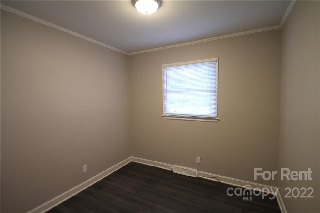 Sunset Park - Residential Lease