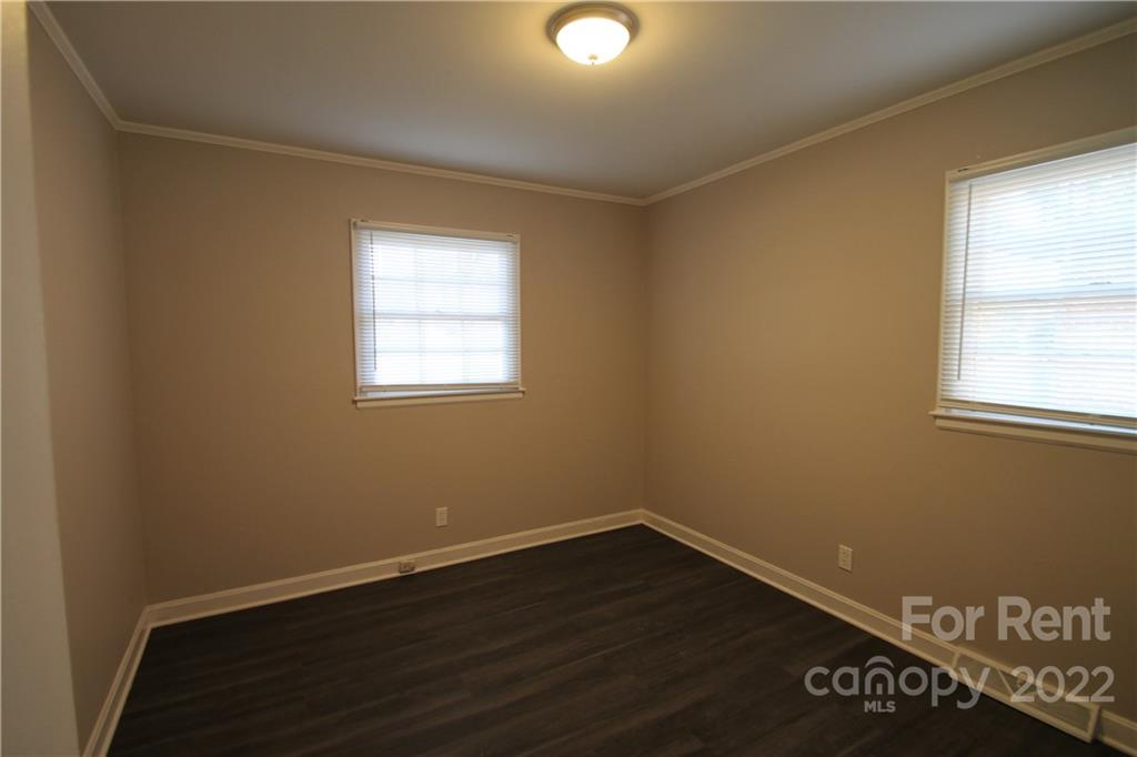 Sunset Park - Residential Lease