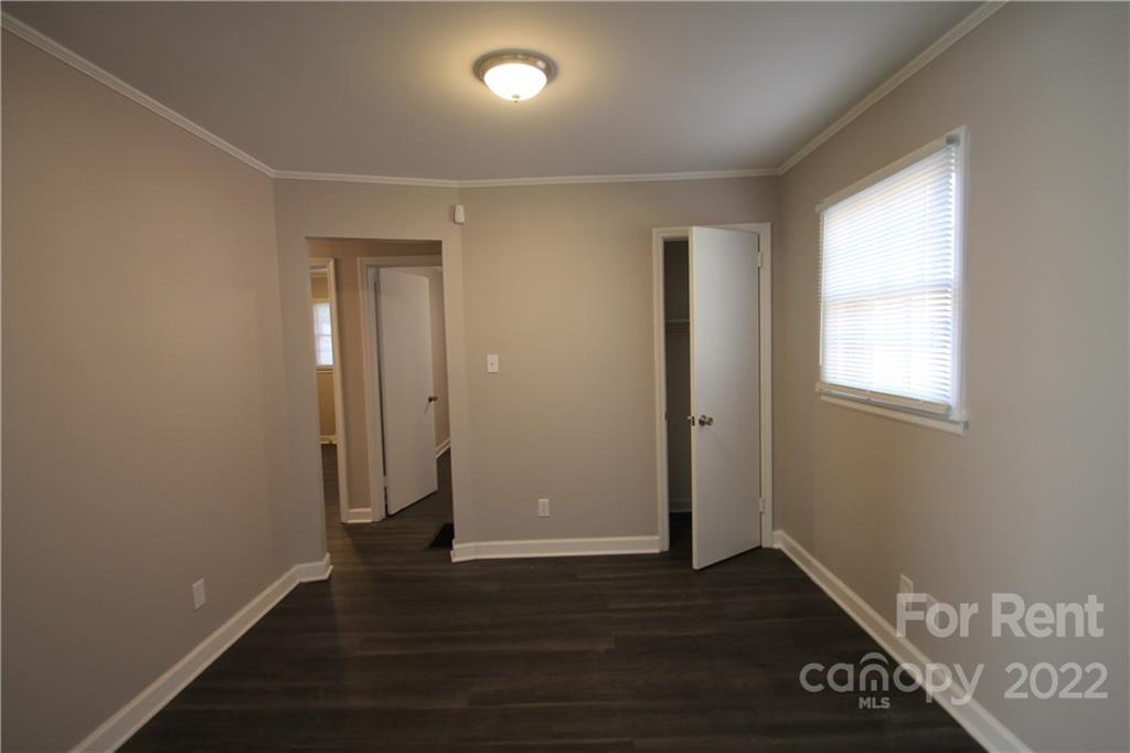 Sunset Park - Residential Lease