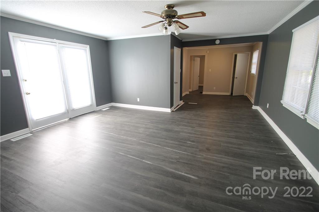 Sunset Park - Residential Lease