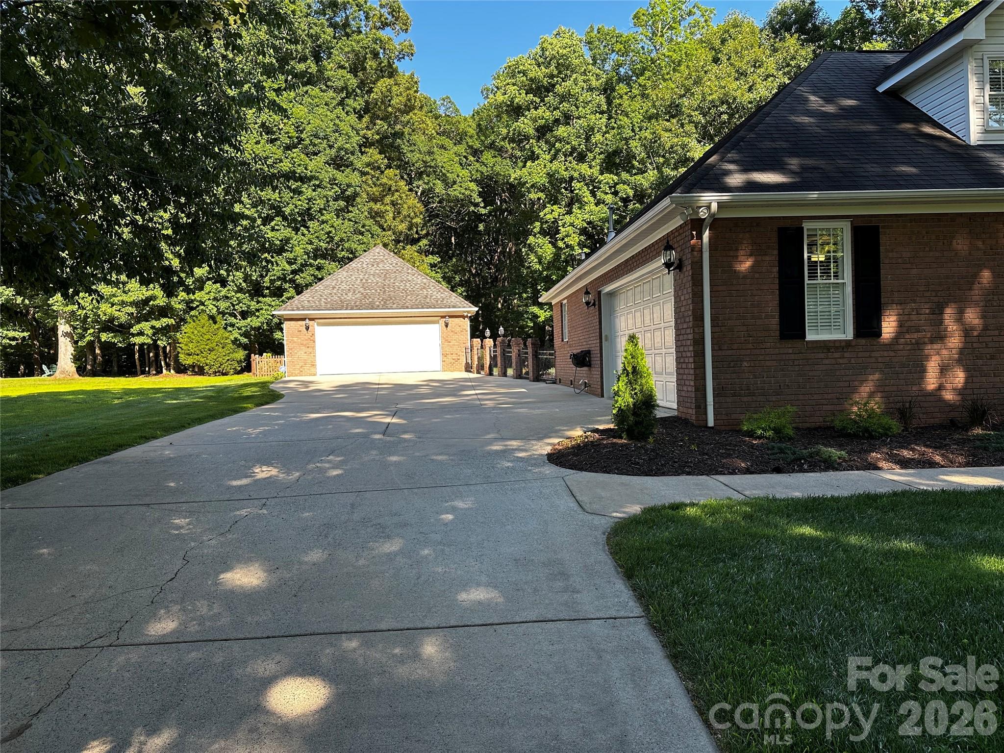 7627 Maple Bluff Lane