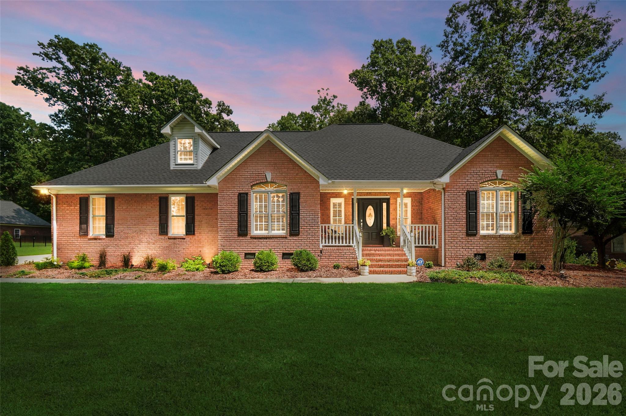 7627 Maple Bluff Lane