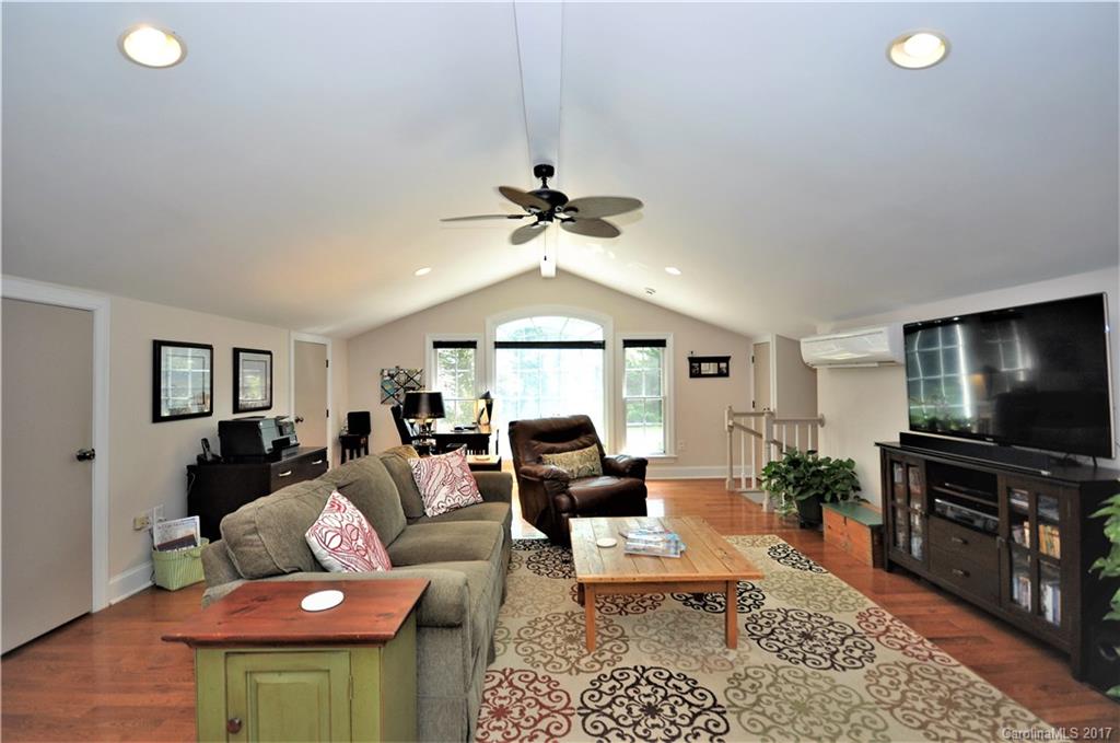 Miranda - Residential