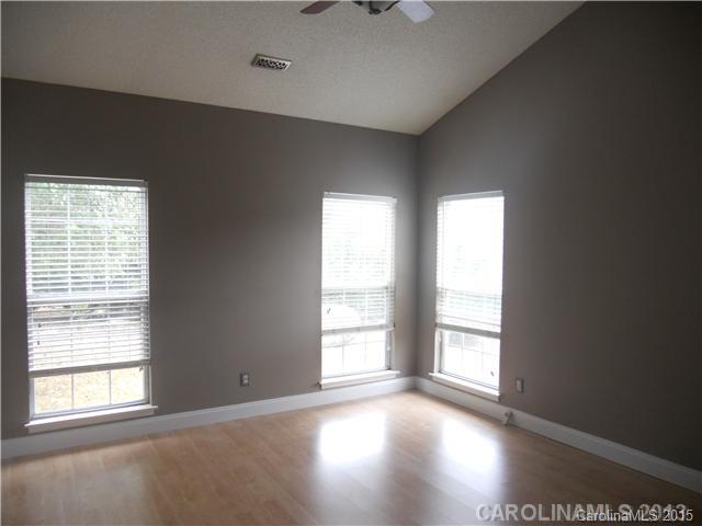 Olde Colony - Residential Lease