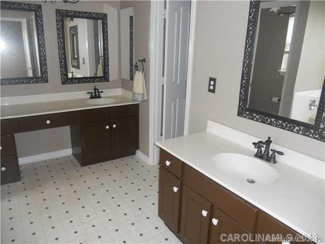 Olde Colony - Residential Lease