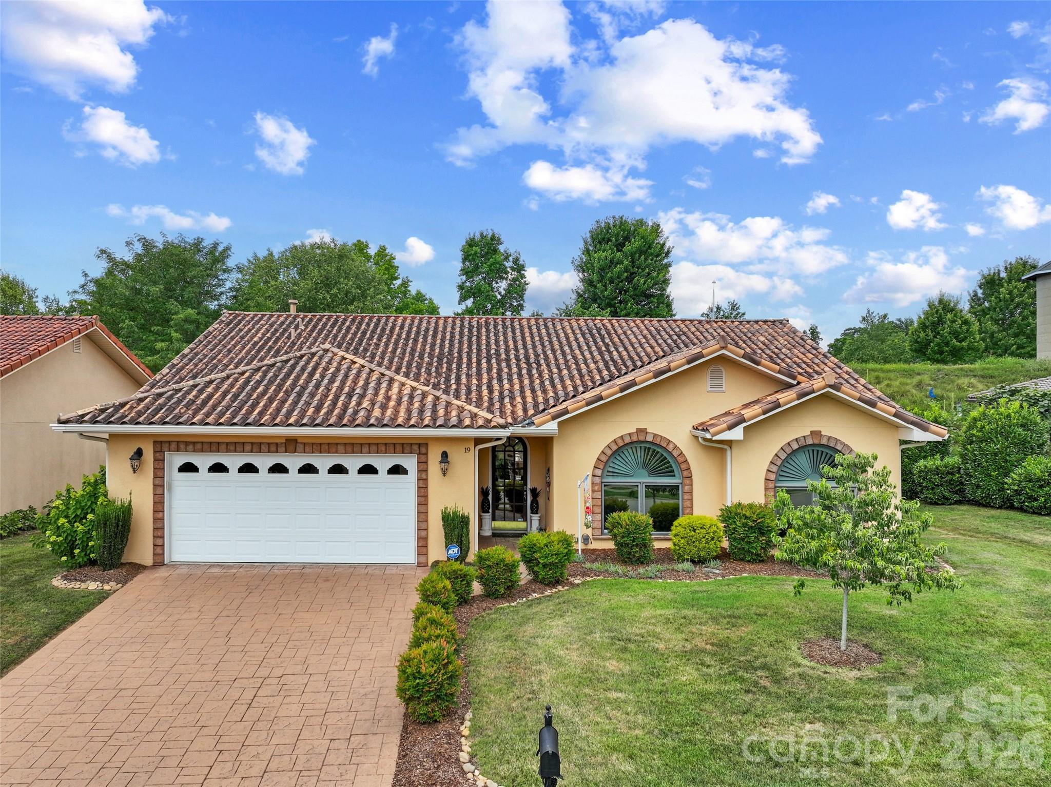 19 Pacifico Drive