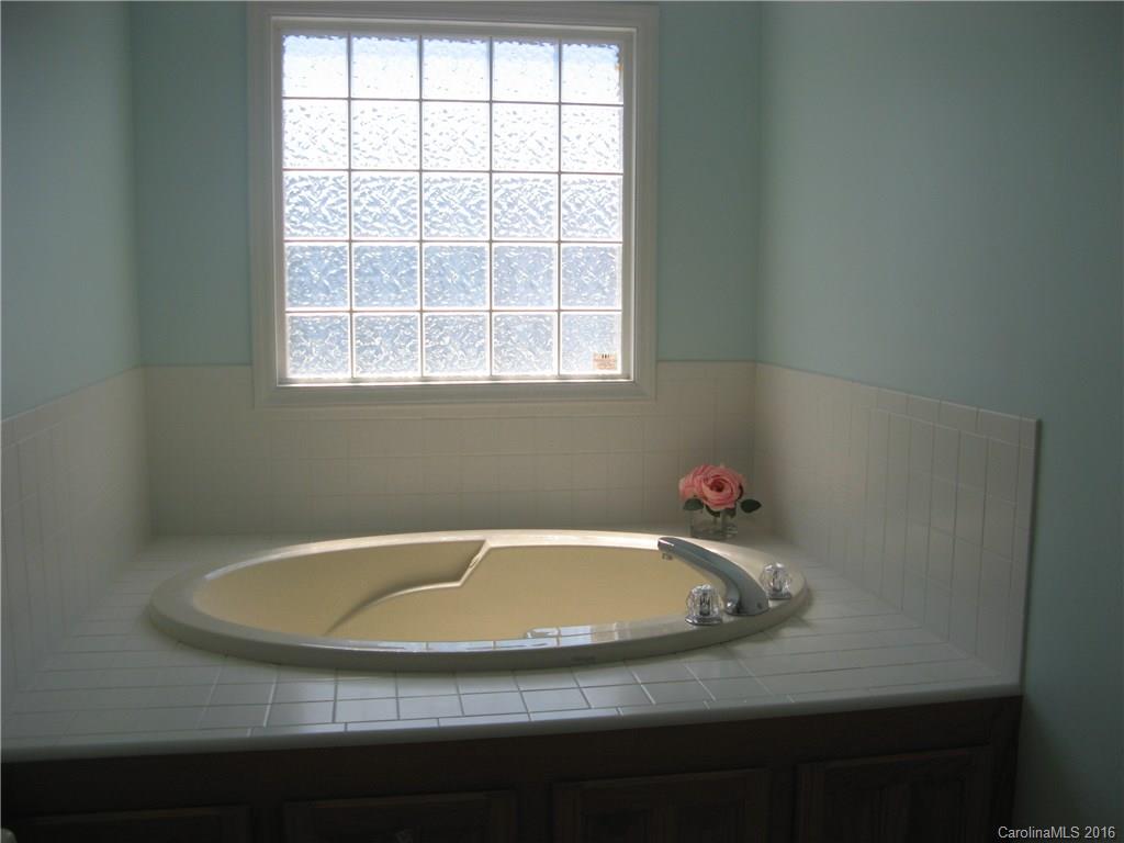 Seven Springs - Residential