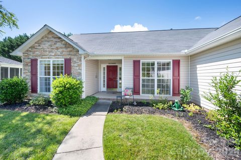 Photo of 35 Meadow Pathway Drive, Fletcher, NC 28732 (MLS # 4395042)
