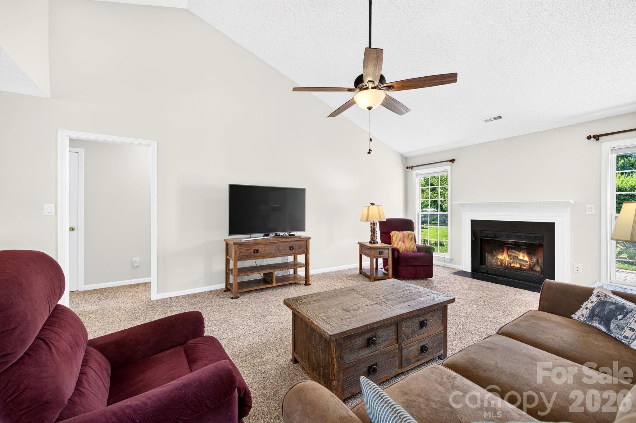 35 Meadow Pathway Drive