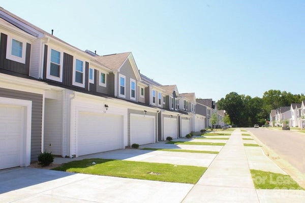517 STEPHEN FOSTER WAY, INDIAN TRAIL, NC 28079 - Image 02ba3ed343239cbe83db583e573b66f4/596154636