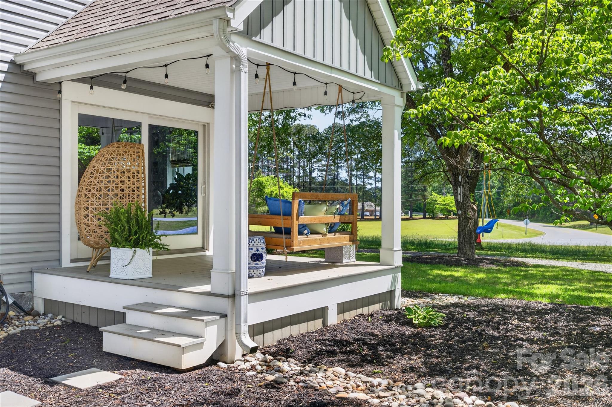 581 Hicks Creek Road
